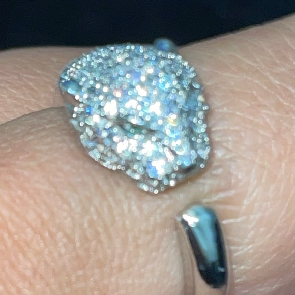 White gold Diamond Custom made from dubai! A head turner diamond ring! Best gift